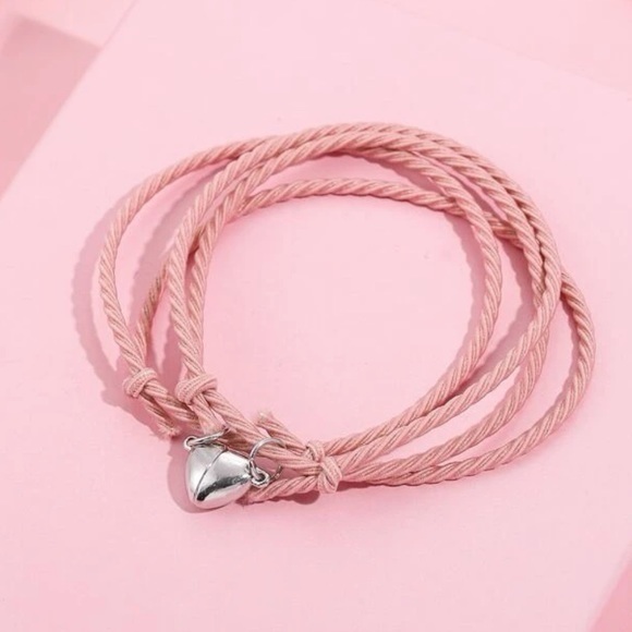 2 pcs Couple Magnetic Heart Charm Bracelet Set Adjustable - Picture 3 of 7